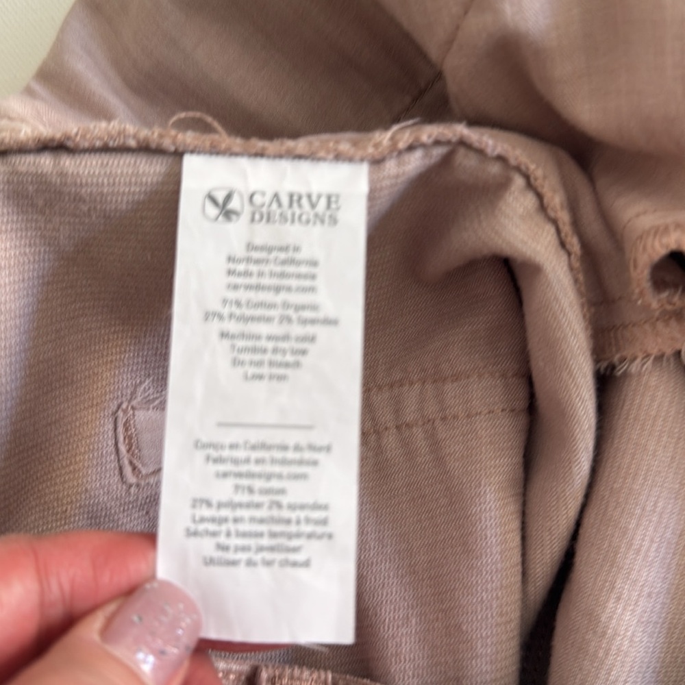 Carve Oahu 4” micro corduroy shorts with raw hem in excellent condition - Picture 5 of 5